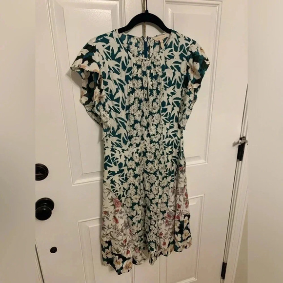 Rebecca Taylor Dresses & Skirts - Rebecca Taylor Silk Blend A Line Floral Dress Size 2